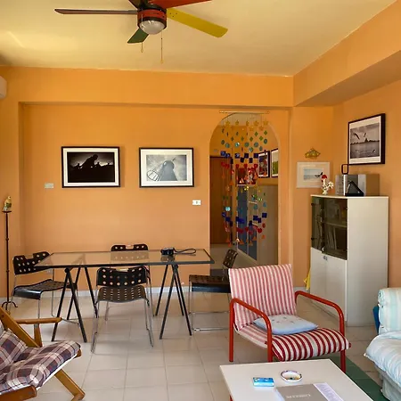 Rainbow Seafront Apartment